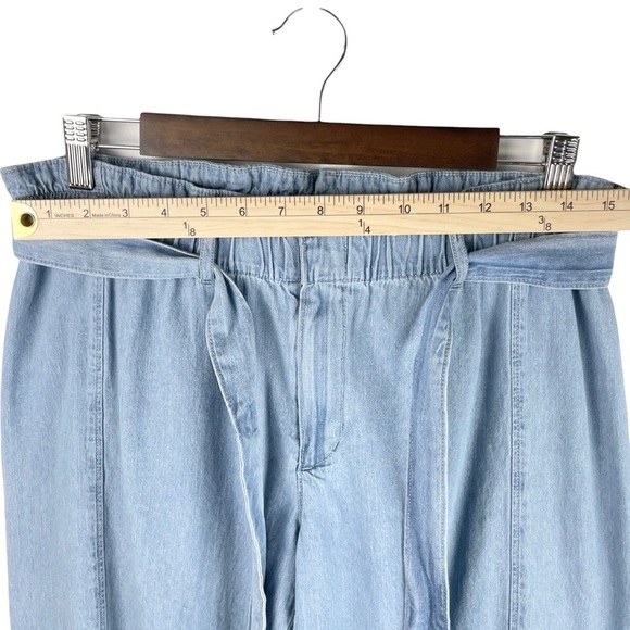 Junk Food x Disney Blue Chambray Mickey Mouse Embroidered Tapered Pants Sz M - Picture 6 of 9